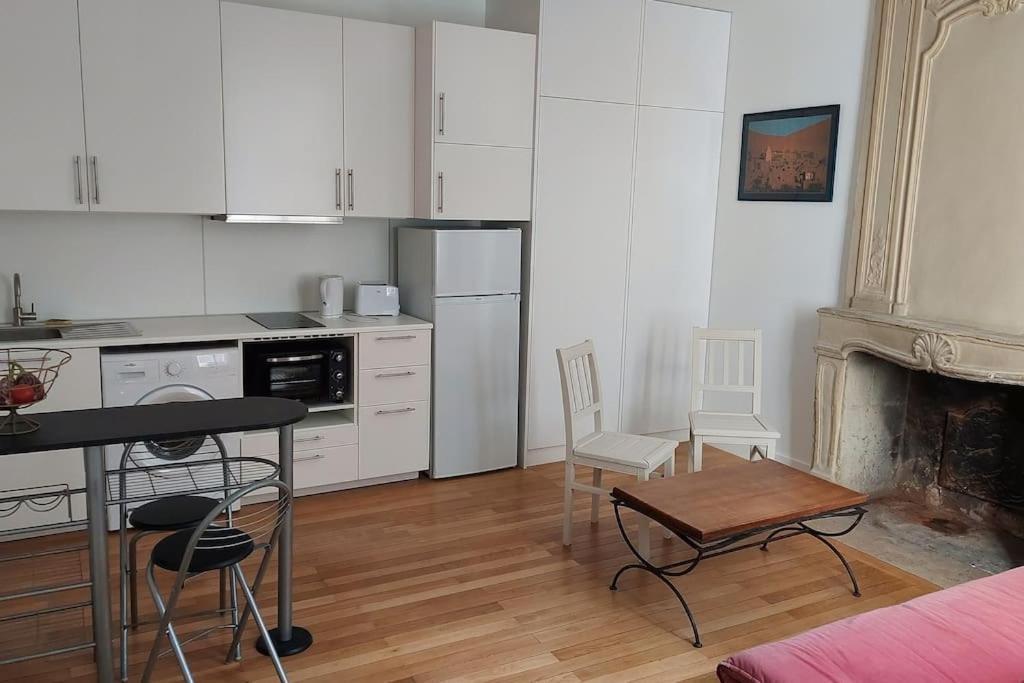 Appartement 2 Pieces Proche Cathedrale نانت المظهر الخارجي الصورة